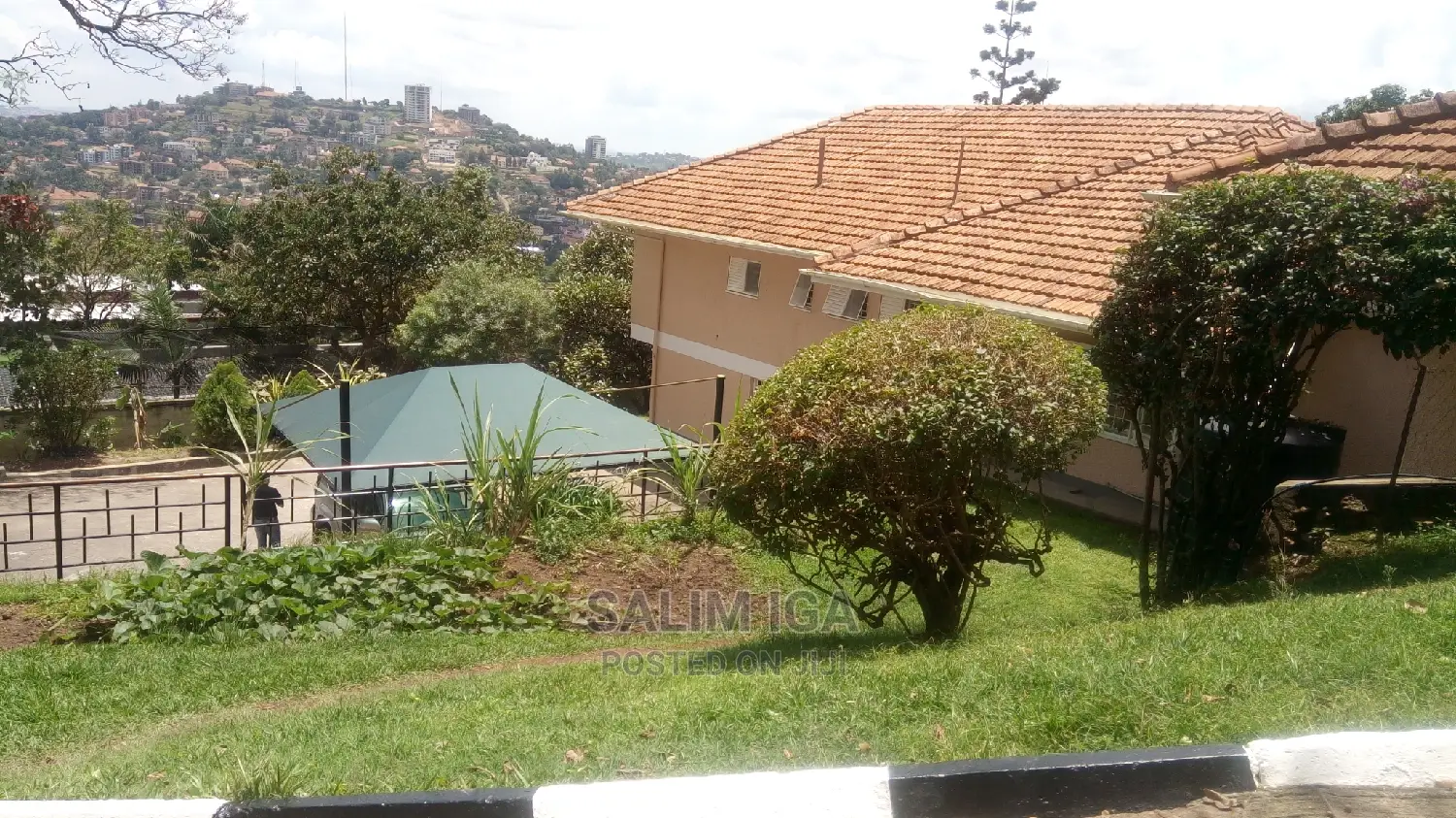 4bdrm Duplex in Kololo Property, Central Division for Rent