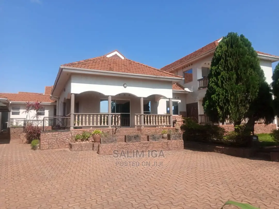 6bdrm Duplex in Kololo Property, Central Division for Rent