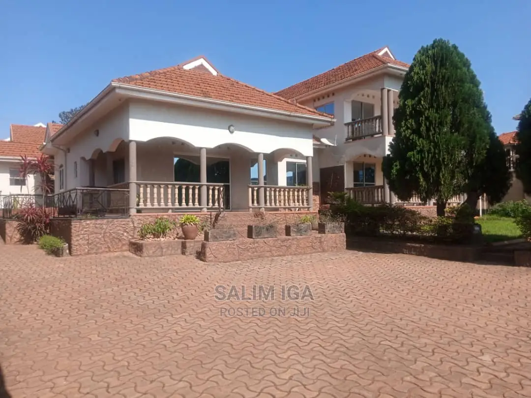 6bdrm Duplex in Kololo Property, Central Division for Rent