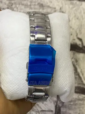 Simple Lady Watches Available