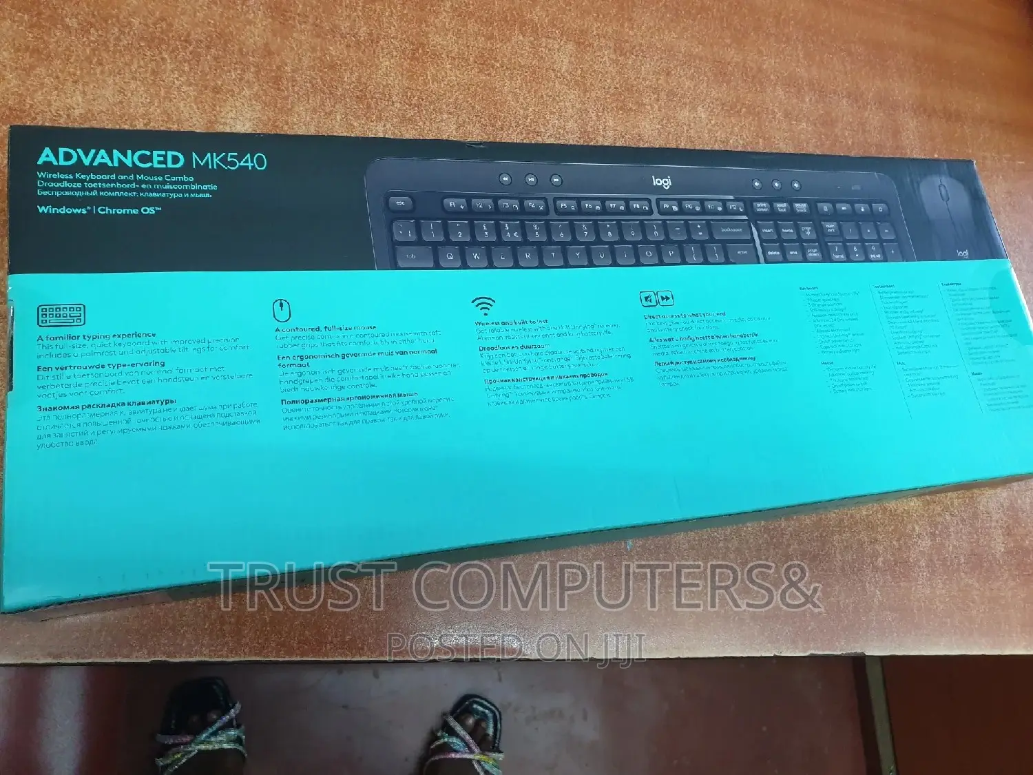 Logitech MK540 Wireless Keyboard and Mouse Combo