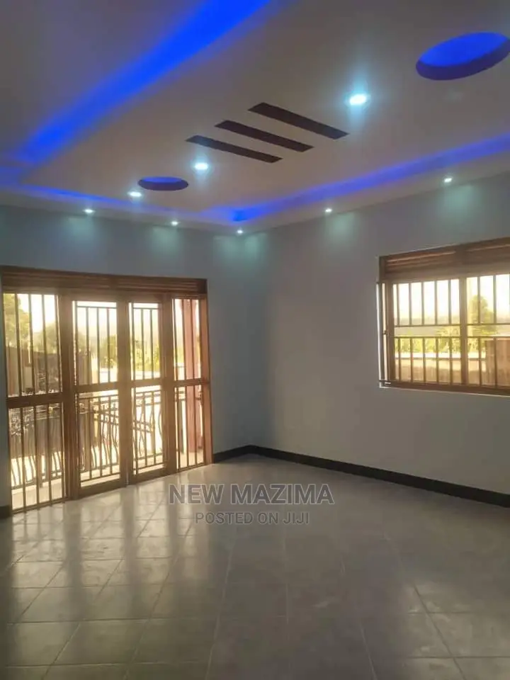 3bdrm House in Kitende Ssisa, Central Division for Sale
