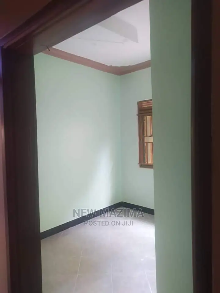 3bdrm House in Kitende Ssisa, Central Division for Sale