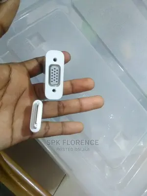 Apple VGA Adapter