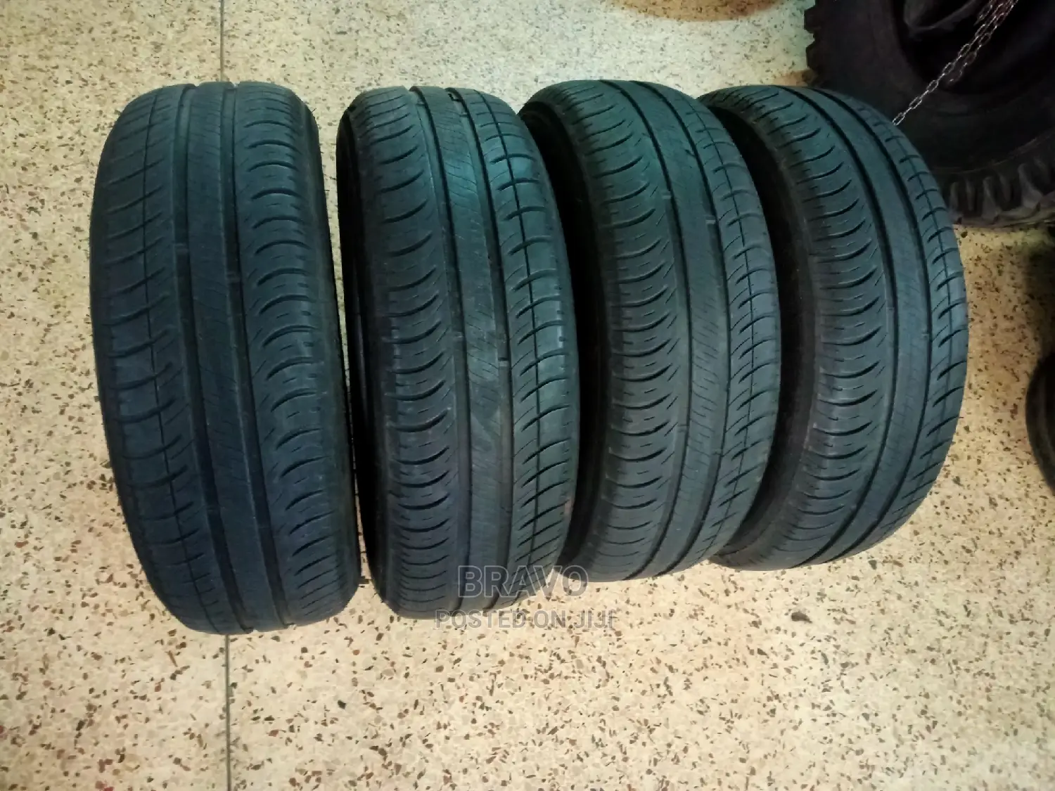 175/64/5r14 Used