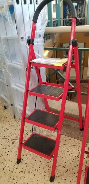 Ladder 4 Steps