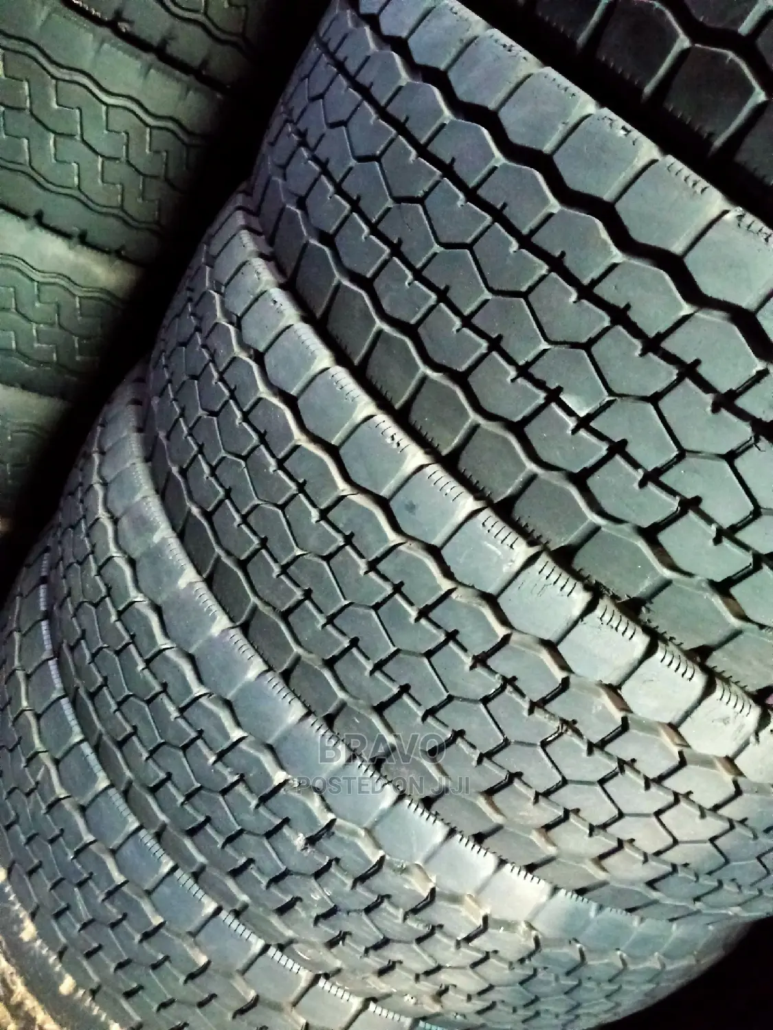 265/70r19.5 Tyre Used