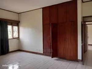 4bdrm Duplex in Kololo Property, Central Division for Rent