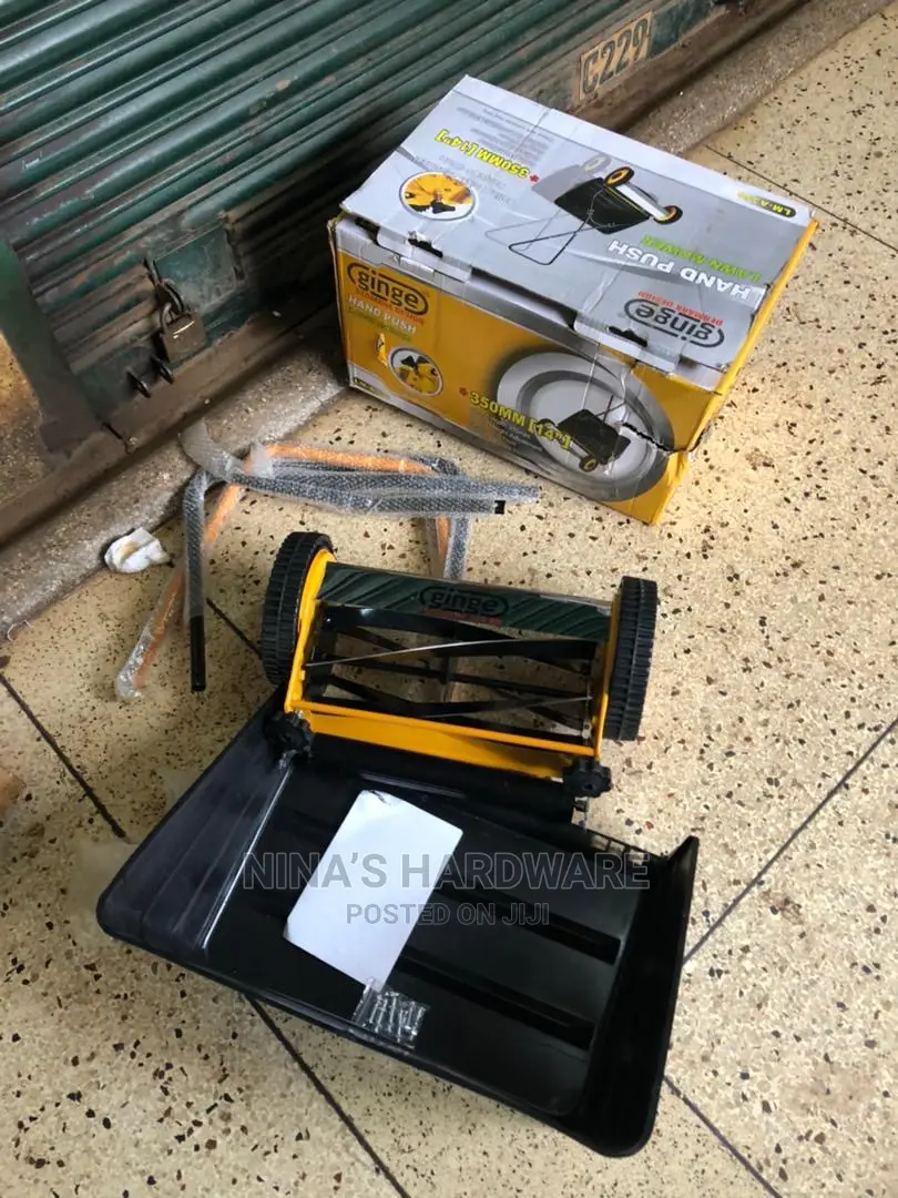 Manual Lawnmower