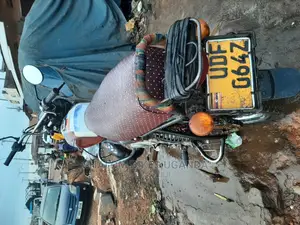 Bajaj Boxer BM100KS 2017 Red
