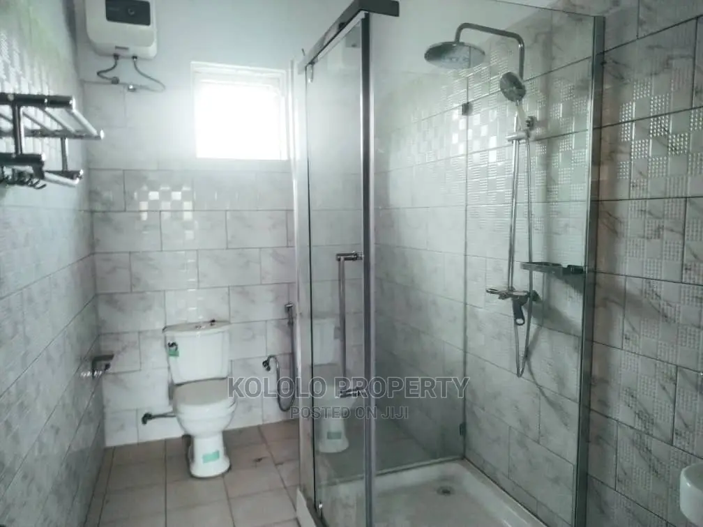 6bdrm Mansion in Kololo, Central Division for Sale