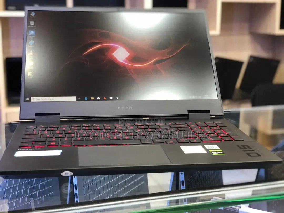 New Laptop HP Omen 15 8GB Intel Core I5 SSHD (Hybrid) 256GB