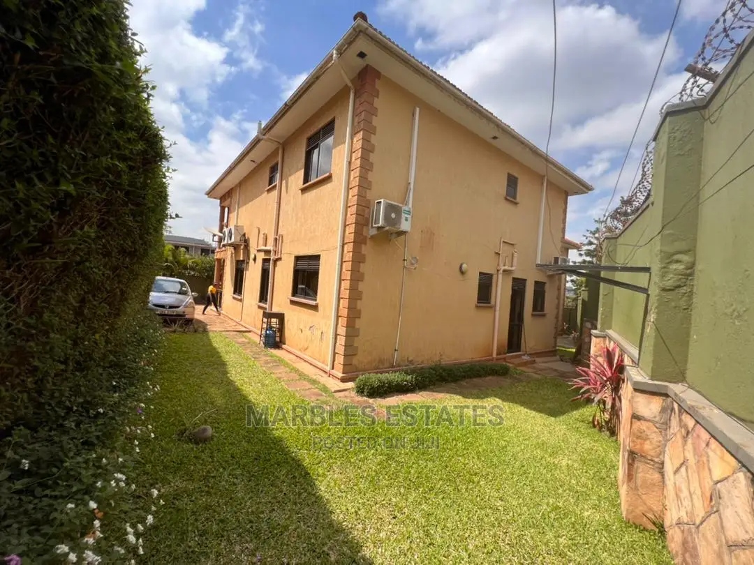 Furnished 4bdrm Townhouse / Terrace in Bugoloobi, Central Division