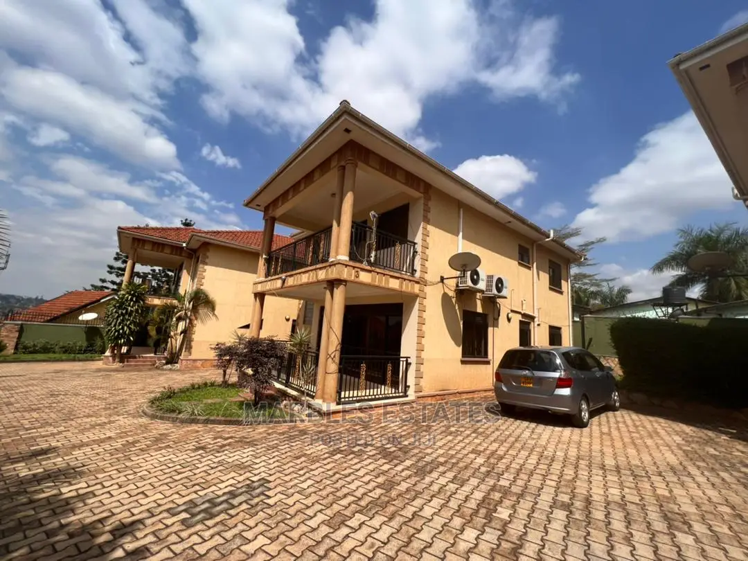 Furnished 4bdrm Townhouse / Terrace in Bugoloobi, Central Division
