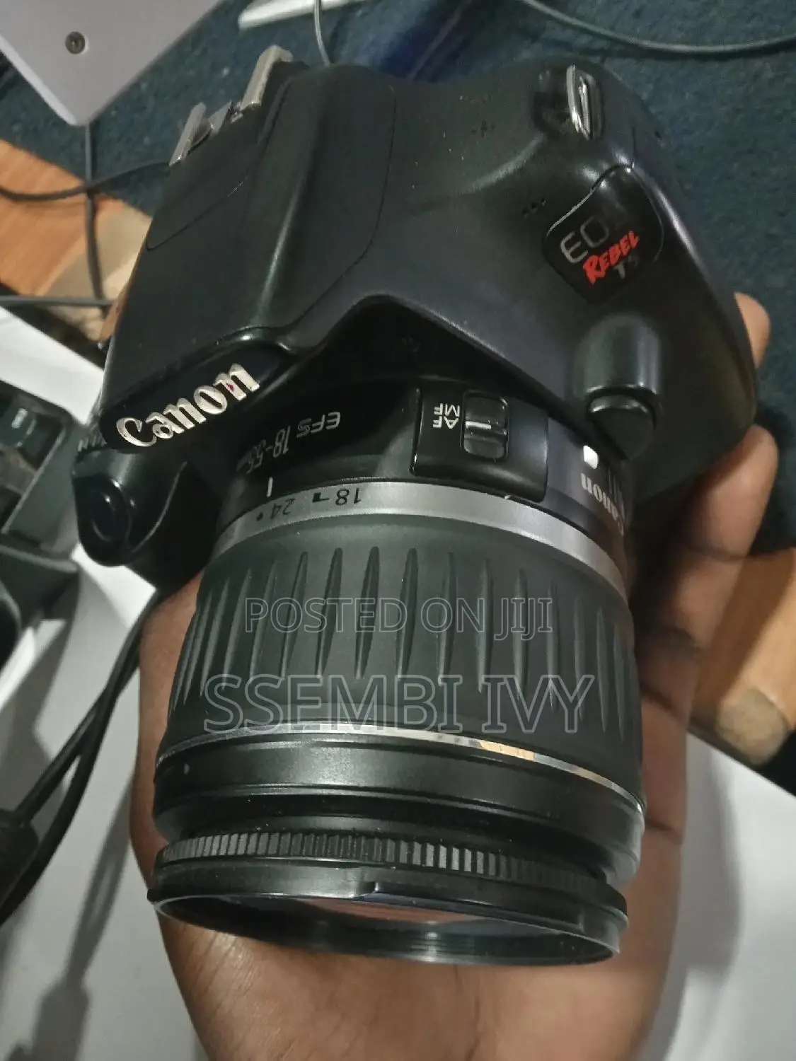 Canon: Eos: Rebel T5.