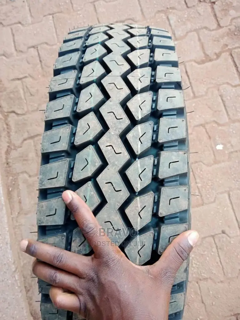Tyres 215/75r17.5