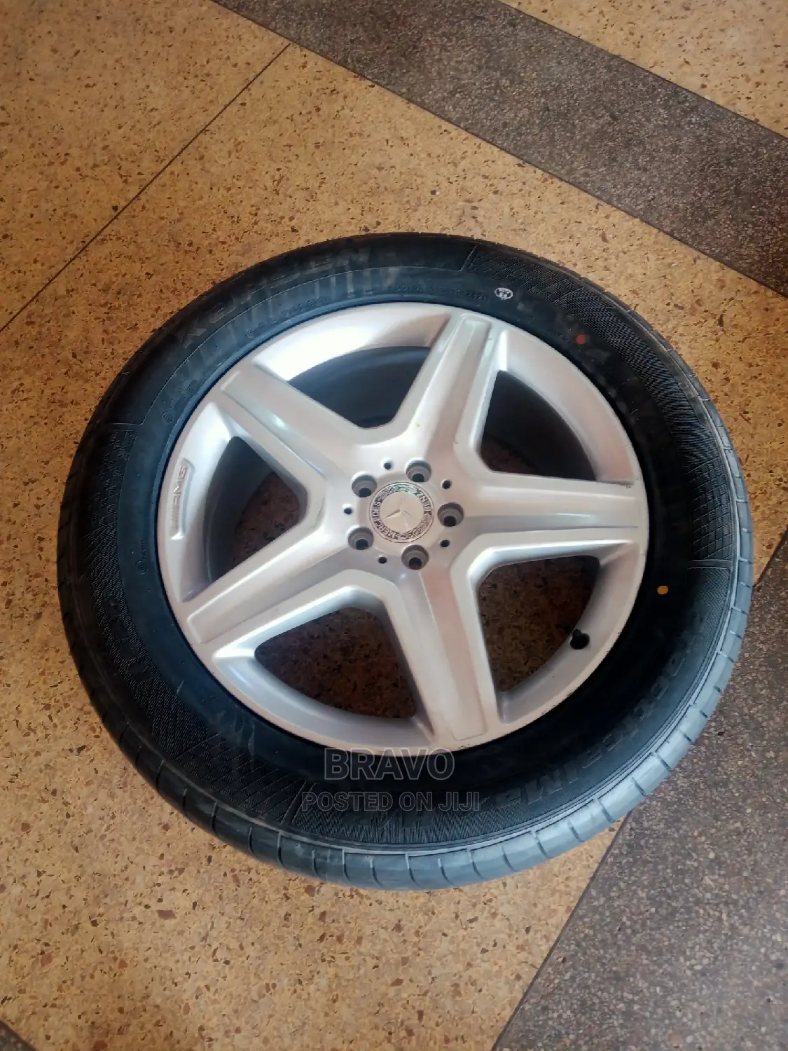 Tyres for Benz 285/50r20