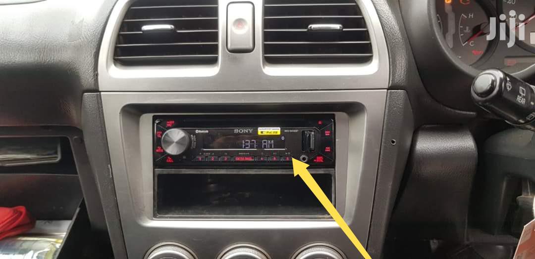 Original Sony Radio Single Din In Subaru Forester