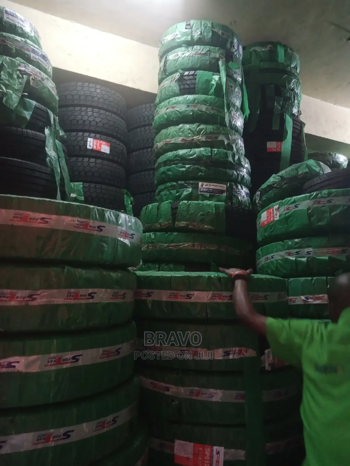 1.200-20 Tyres for Big Tracks