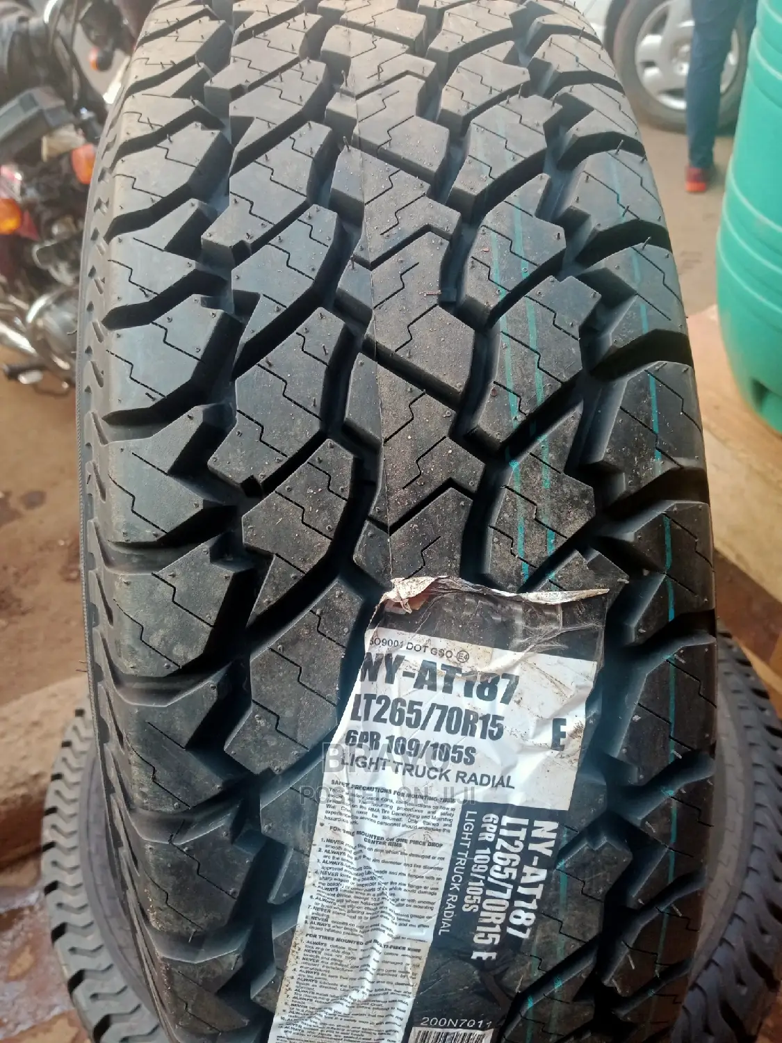 265/70r15 Onyx