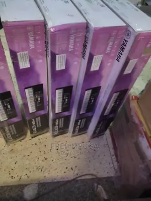 Yamaha Keyboard PSR E473