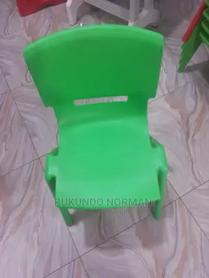 Strong Chairs