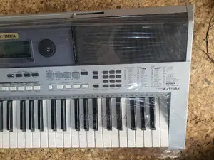 Yamaha Keyboard Psr I455