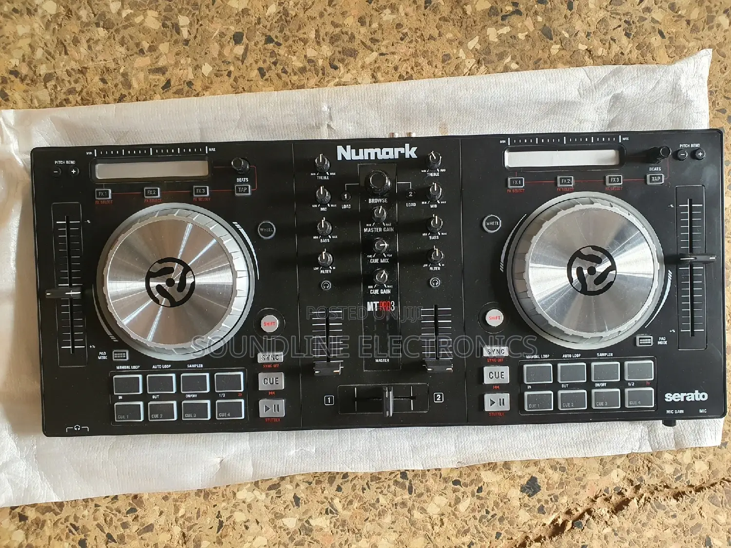 NUMARK PRO 3 Controller
