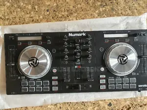 NUMARK PRO 3 Controller