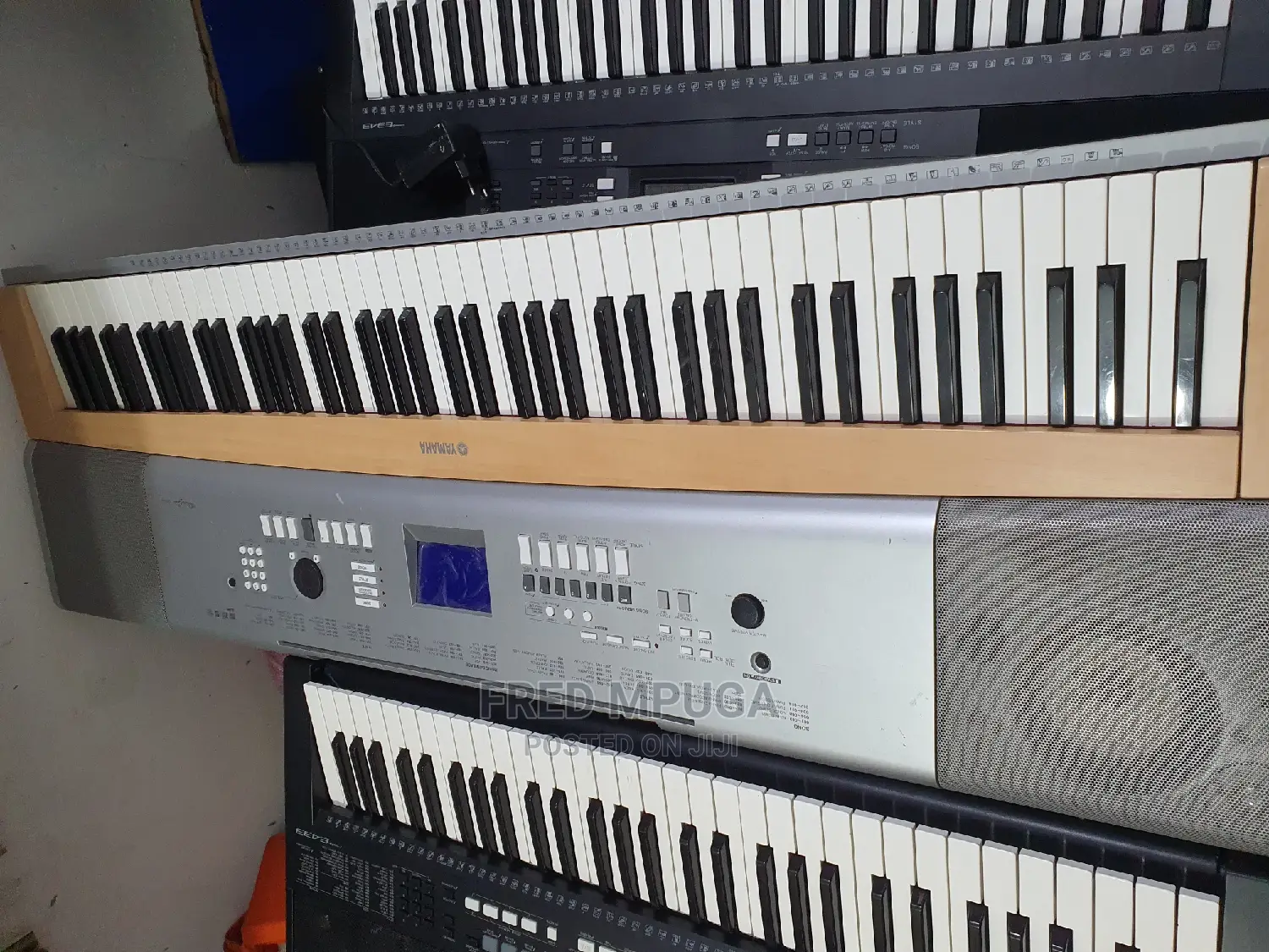 Yamaha Keyboard Dgx620