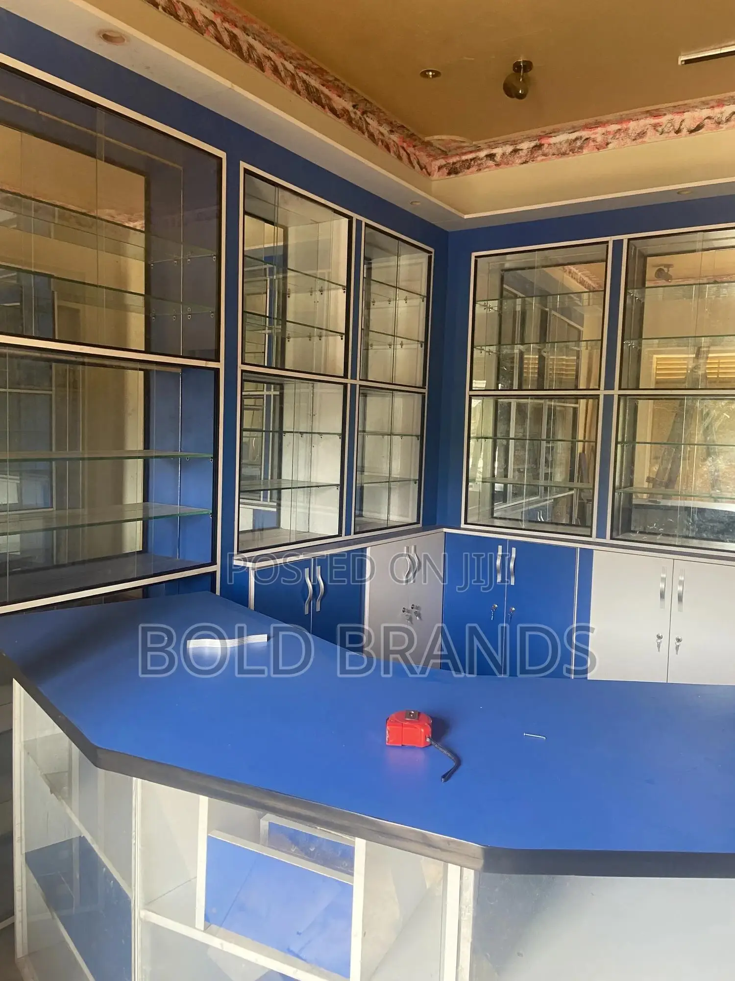 Pharmacy Shelves/ Display Units