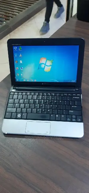 Laptop Dell Inspiron Mini 10 (1010) 2GB Intel Atom HDD 256GB