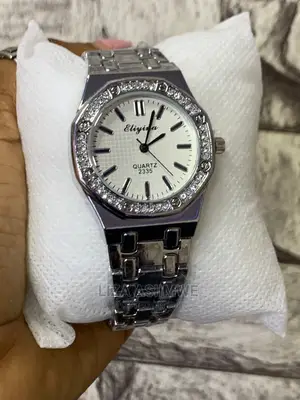 Simple Lady Watches Available