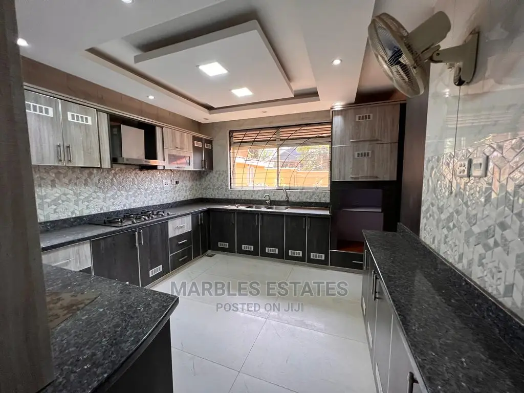 Furnished 5bdrm House in Bukoto, Central Division for Rent