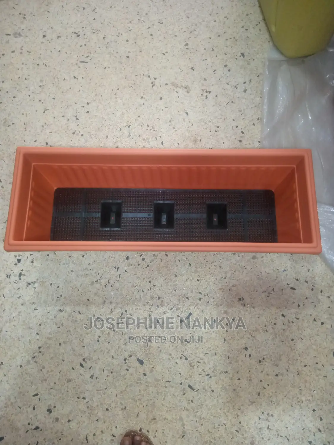 Triangular Flowerpots, Brown Colour