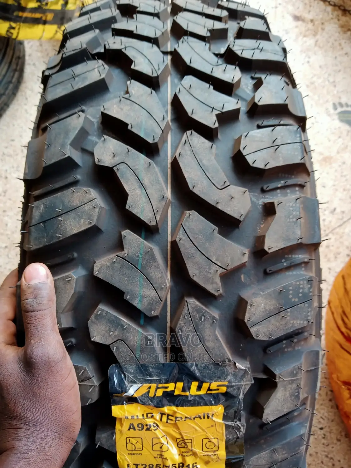 285/75r16 Aplus