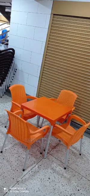 4seaters Restaurant Set
