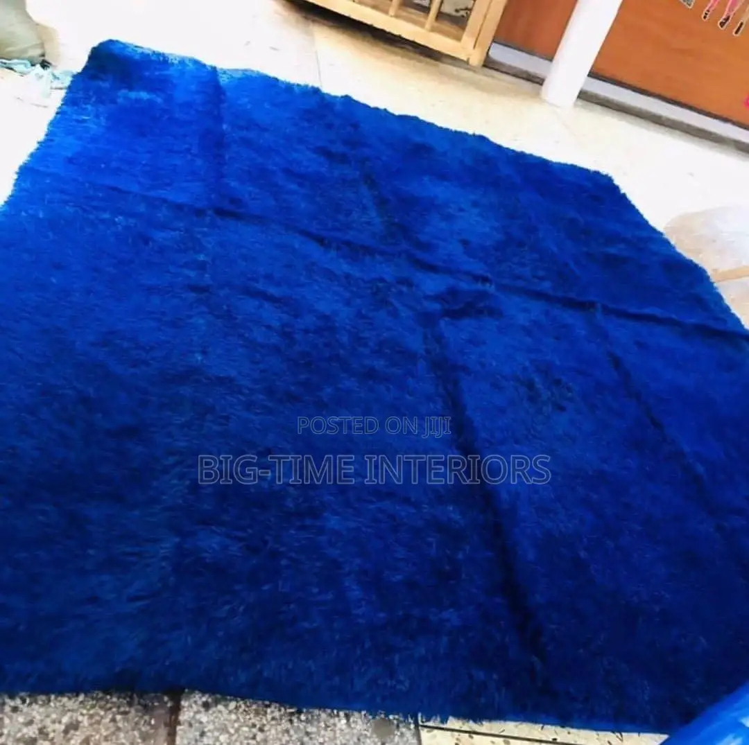 Woolen Bedside/ Center Carpet Medium Size