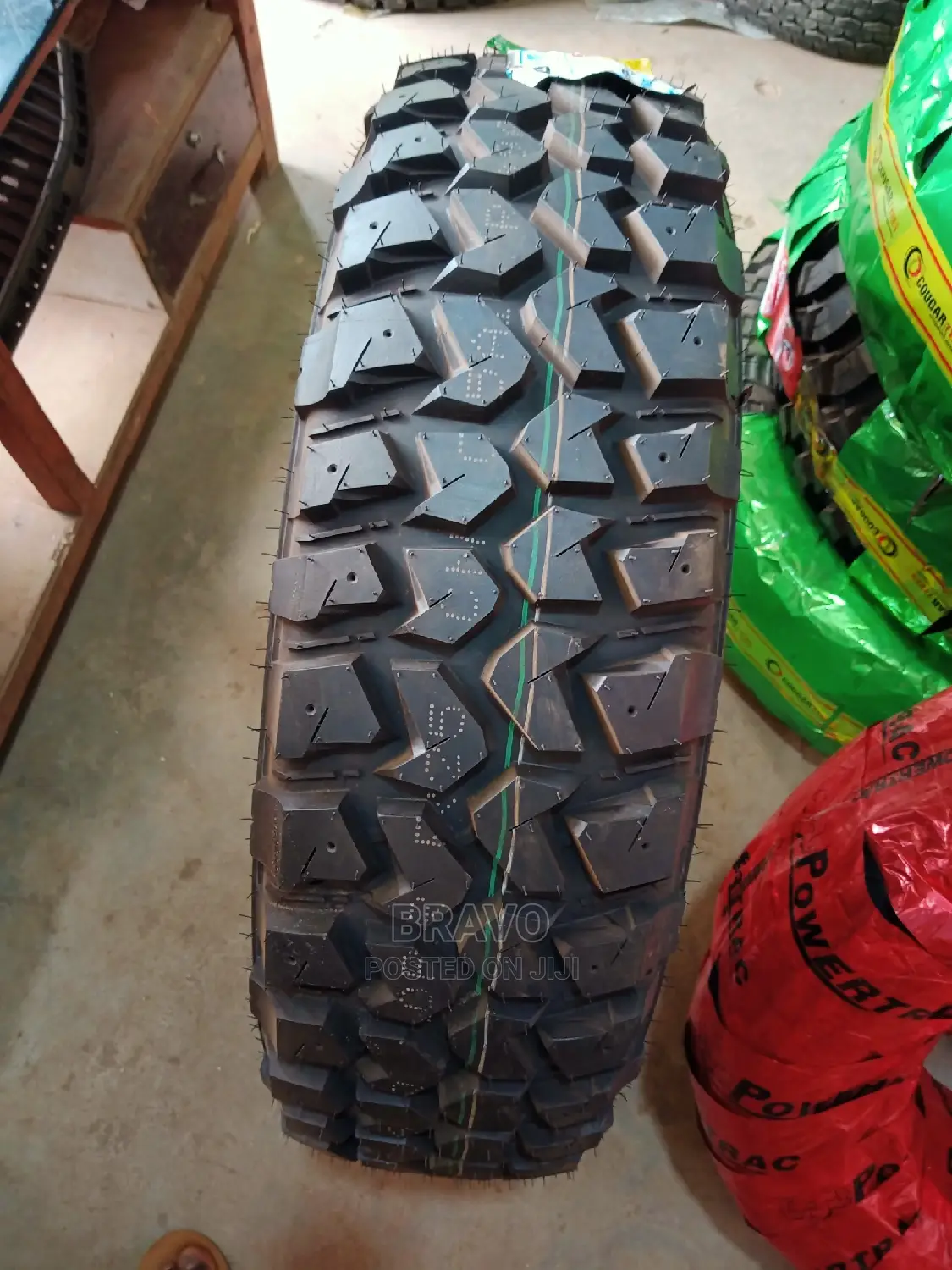 235/85r16 Mudterrain Tire