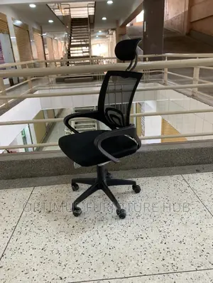 Office Chair (Adjustable Headrest)