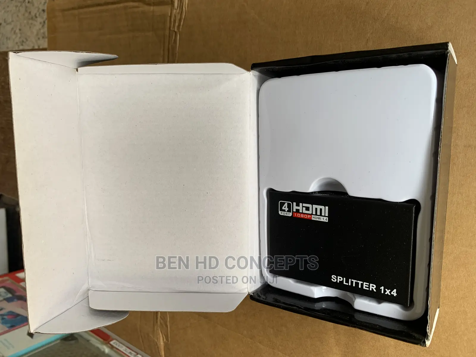 HDMI SPLITTER 4 Way