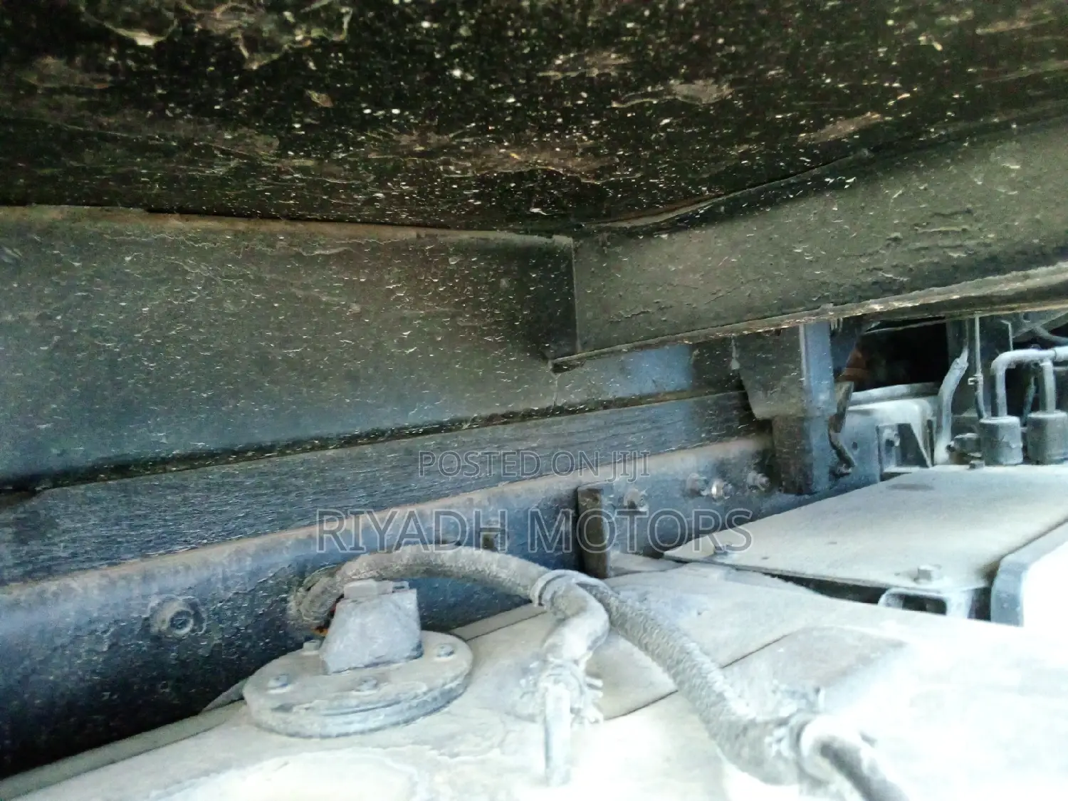 Canter Dumper With 33engine