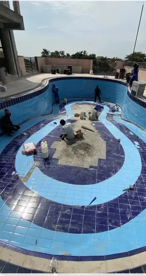 Jacuzzi ,Swimming Pool en Fountains for Construction
