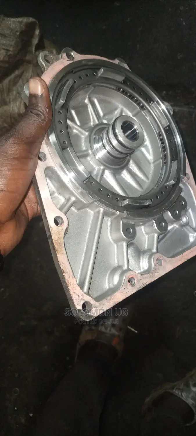 Toyota Wish Gearbox Bottom and Repairing