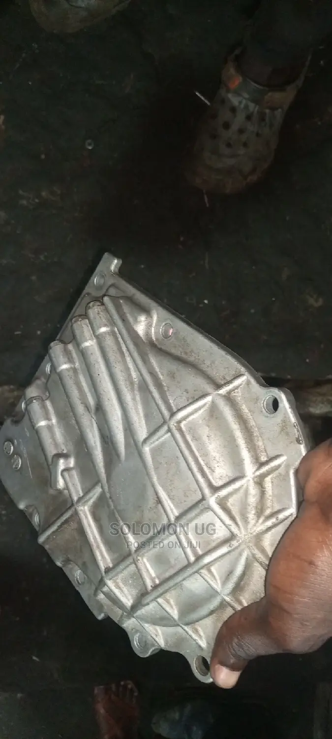 Toyota Wish Gearbox Bottom and Repairing
