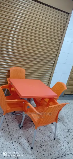 4seaters Restaurant Set Orange Colour