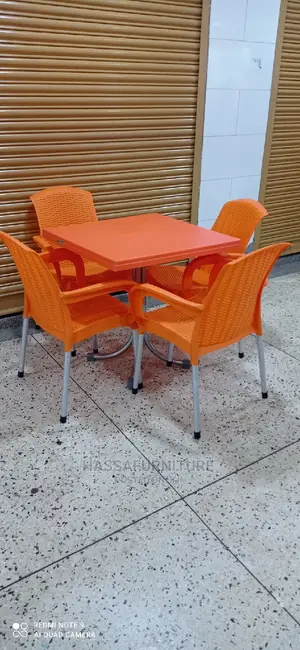 4seaters Restaurant Set Orange Colour