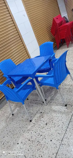 4seaters Bar and Restaurant Set