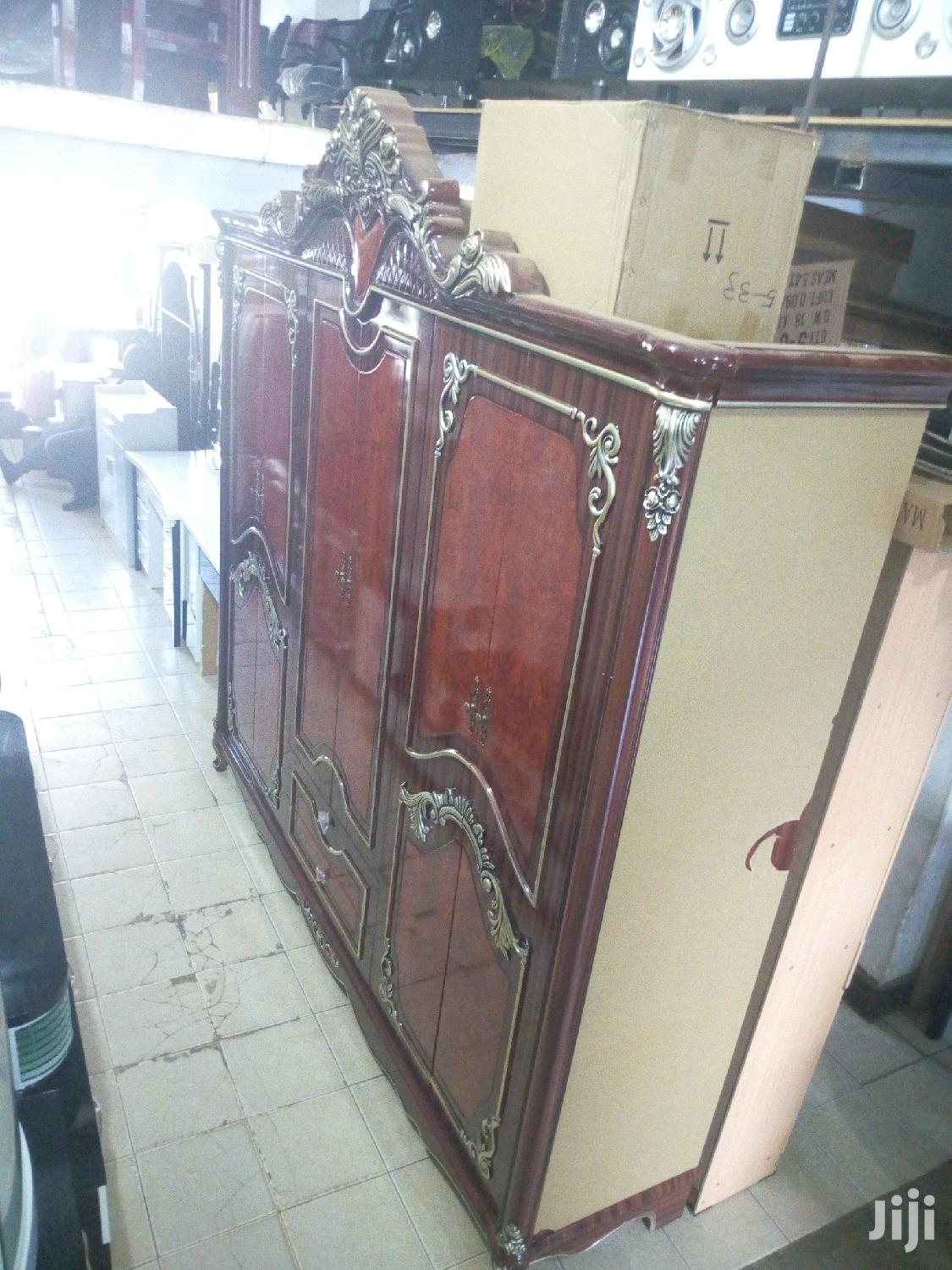 Executive Wardrobe 6 Doors