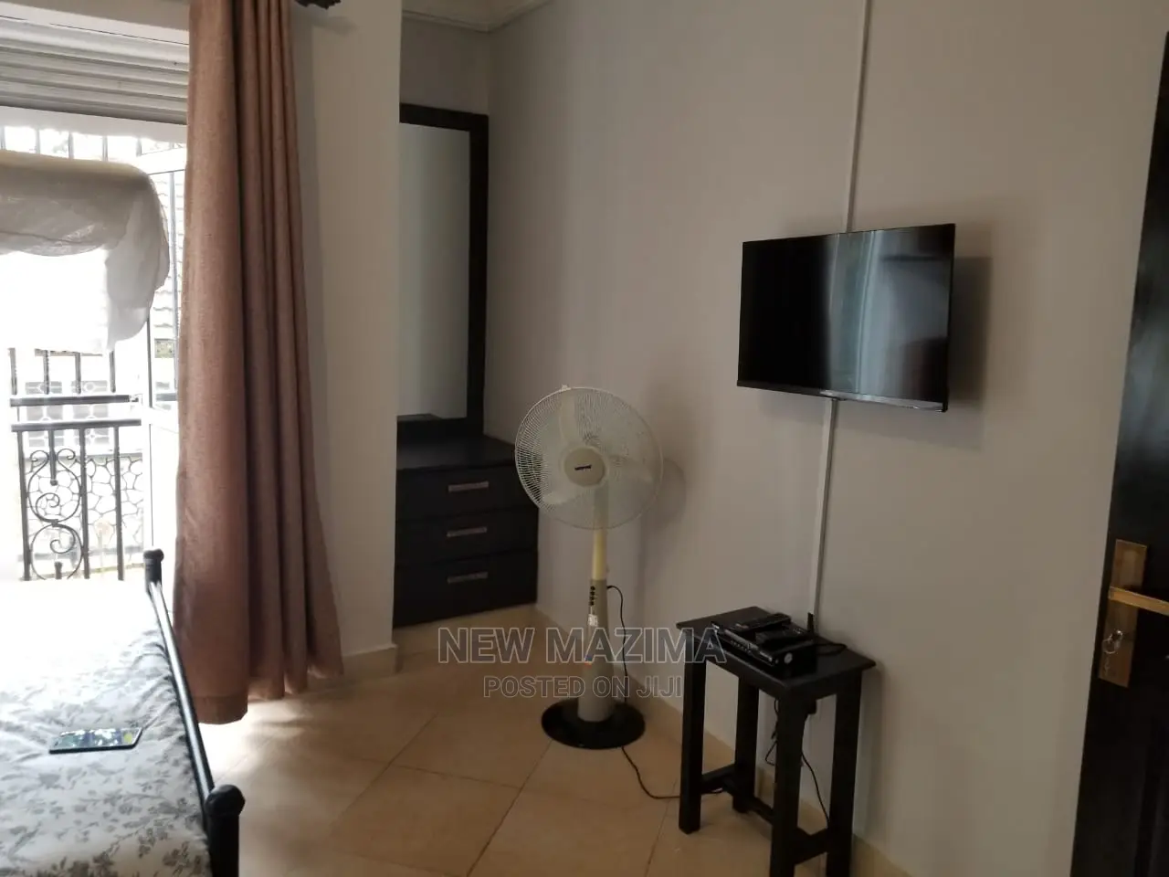 Very Classic Hotel With 16 Self Contained Rooms Onsale Ntebe